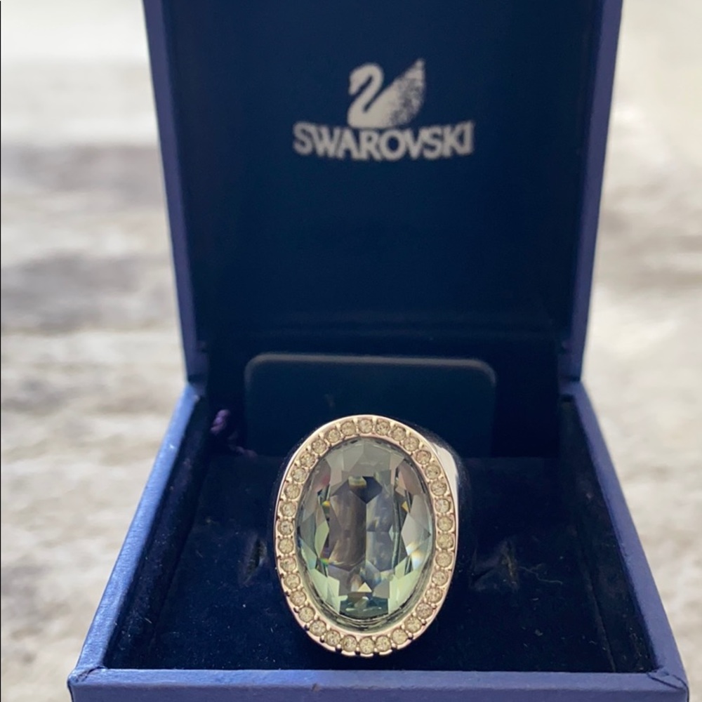 Swarovski Meteor Ring New in the Box Medium/55/7